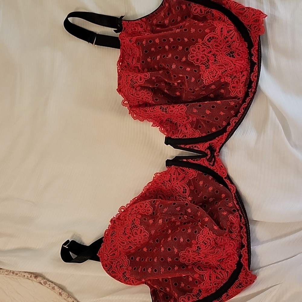 Cacique Bra 42H